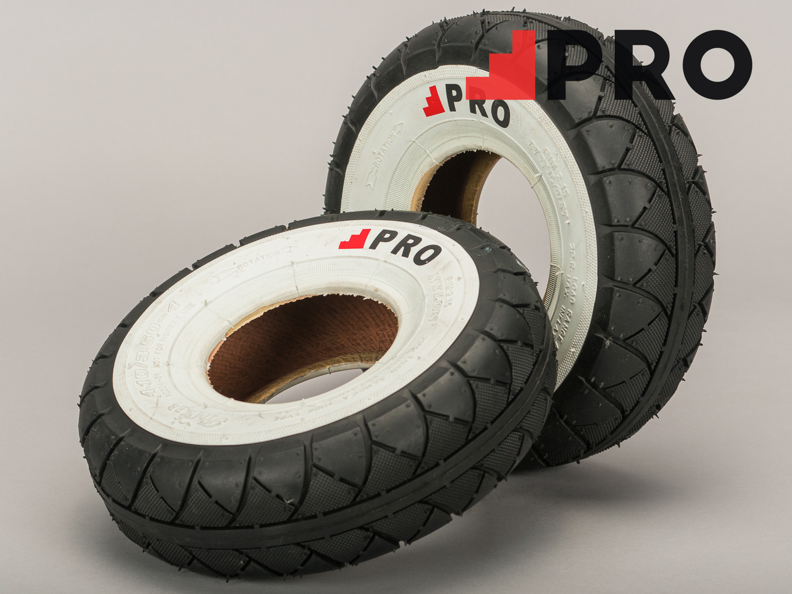 amazon 50 Street Pro Tyres Black/Whitewall PAIR